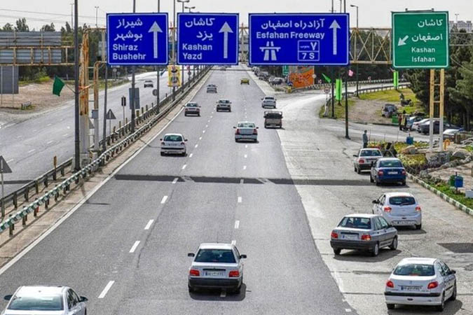 ‌تردد در آزادراه کاشان اصفهان دایر است/هیچ محدودیتی در محورهای مواصلاتی وجود ندارد