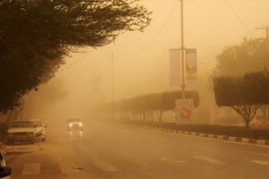 کاشان بر مدار آلودگی هوا و گرد و خاک روزهای گرمی در پیش داریم