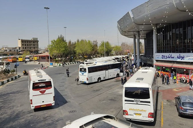 بلیت اتوبوس گران شد؟/کاشان-تهران 270 هـزار تومان/کاشان-اصفهان ۲۰۱ هزار تومان