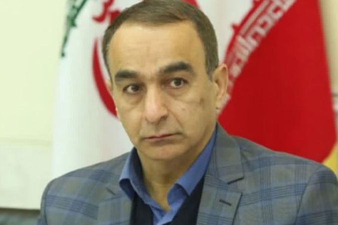 ‌شیشه فروش خبر عدم کمبود برق در استان اصفهان را تکذیب کرد/علت تعطیل نشدن استان اصفهان با وجود کمبود ۲ هزار مگاوات برق چه بود؟