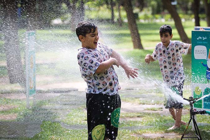 هوای گرم در کاشان و آران و بیدگل ماندگار است/افزایش دما در روزهای آینده