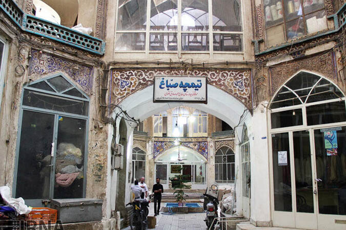 یکم مهرماه سالروز ثبت ملی تیمچه صباغ؛ نگینی از هنر و تجارت قاجار در قلب بازار کاشان