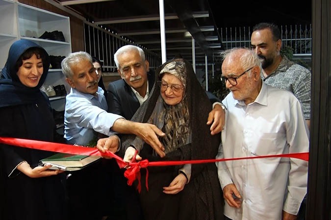 مرکز توانبخشی «آیه» ویژه کودکان نابینا و کمبینا در کاشان افتتاح شد