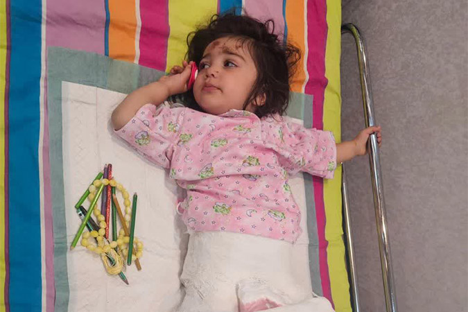 مطالبه مردم کاشان برای پایان بی قانونی؛ حادثه تلخ برای دختر خردسال کاشانی؛ پیاده رو جای عابر است نه موتور! ‌