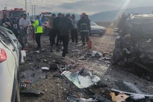 تصادف هایما و کوئیک در جاده قمصر یک فوتی و 5 مصدوم بر جای گذاشت