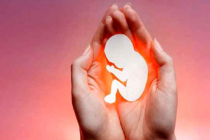 آمار سقط جنین در منطقه کاشان 25 درصد کاهش داشته است
