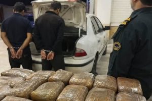 کشف 49 کیلو و ۲۵۰ گرم تریاک از خودرو سمند در کاشان