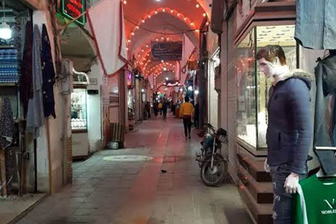 بازار کاشان از نگاه آخرین نسل کاسبان قدیمی؛از دکانهای چند میلیونی تا مغازههای ۳۲ میلیاردی